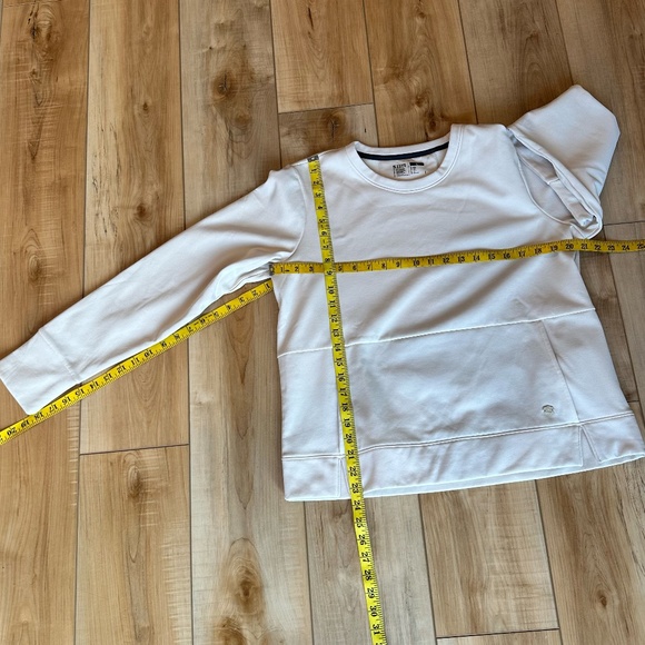 5.11 Women's Fleece Lined Pullover Crew Neck Kangaroo Pocket Cream Size Large - Picture 4 of 13